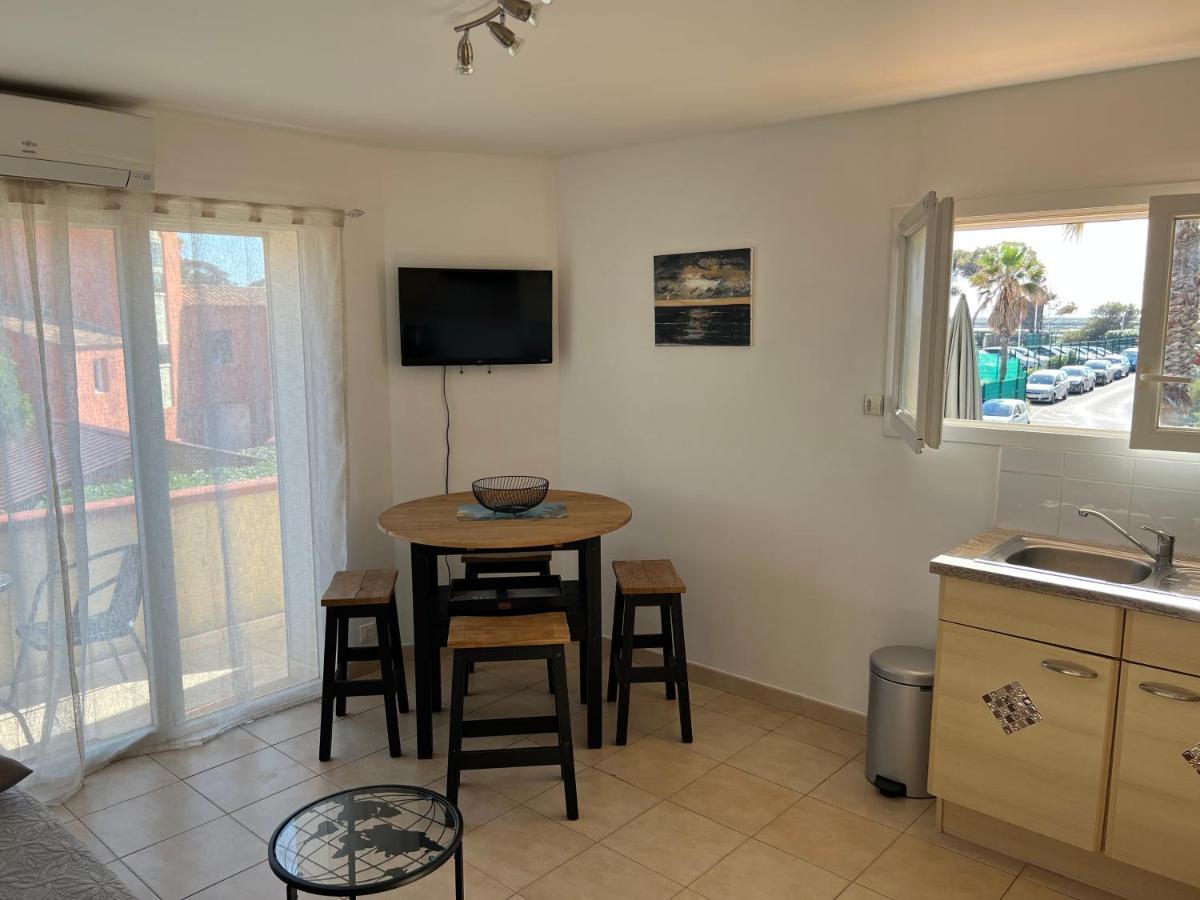 Plein Sud, Bel Appartement 20 Metres De La Plage La Capte Hyères Exterior foto